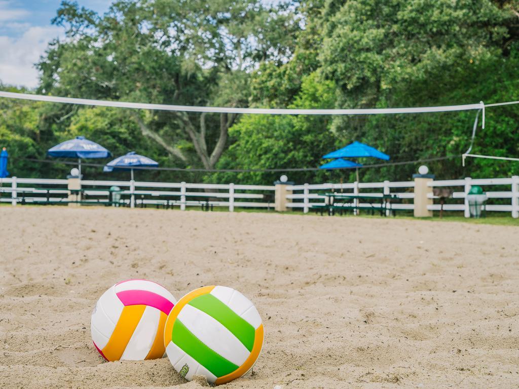 Ocean Coast Hotel At The Beach Amelia Island เฟอร์นันดินาบีช ภายนอก รูปภาพ
